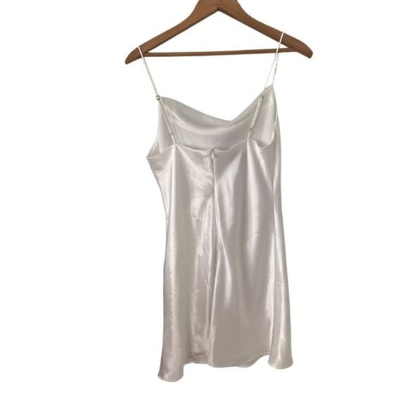 Hemline Frida Slip Dress in White satin nwt small - Picture 3 of 5